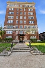 Building Photo - 5330 Pershing Ave