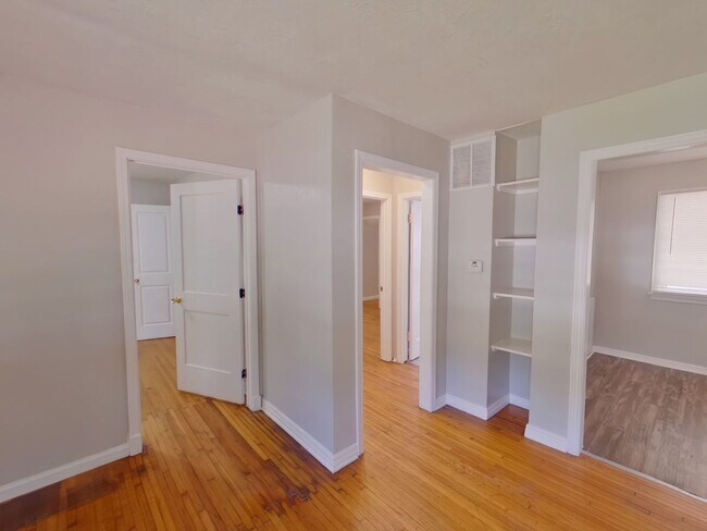 Foto del edificio - 1517 N Piatt Ave