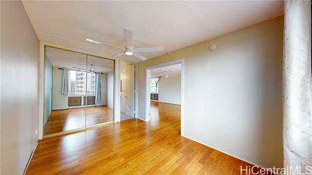 Building Photo - 1717 Ala Wai Blvd