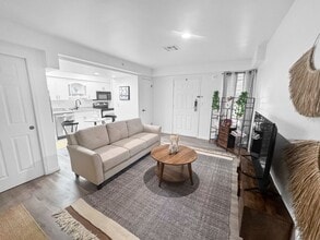 Interior Photo - The District at North Hills