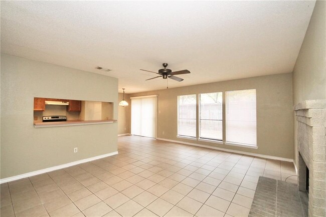 Foto del edificio - 13402 Saddlebrook Trail