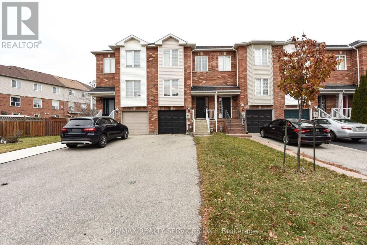 Photo principale - 16 Wilmont Ct