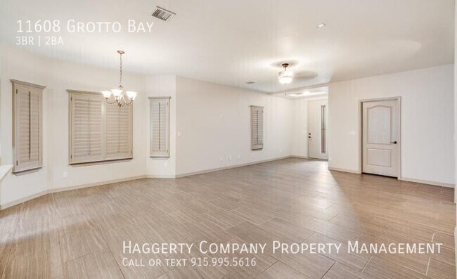 Foto del edificio - 11608 Grotto Bay Ct