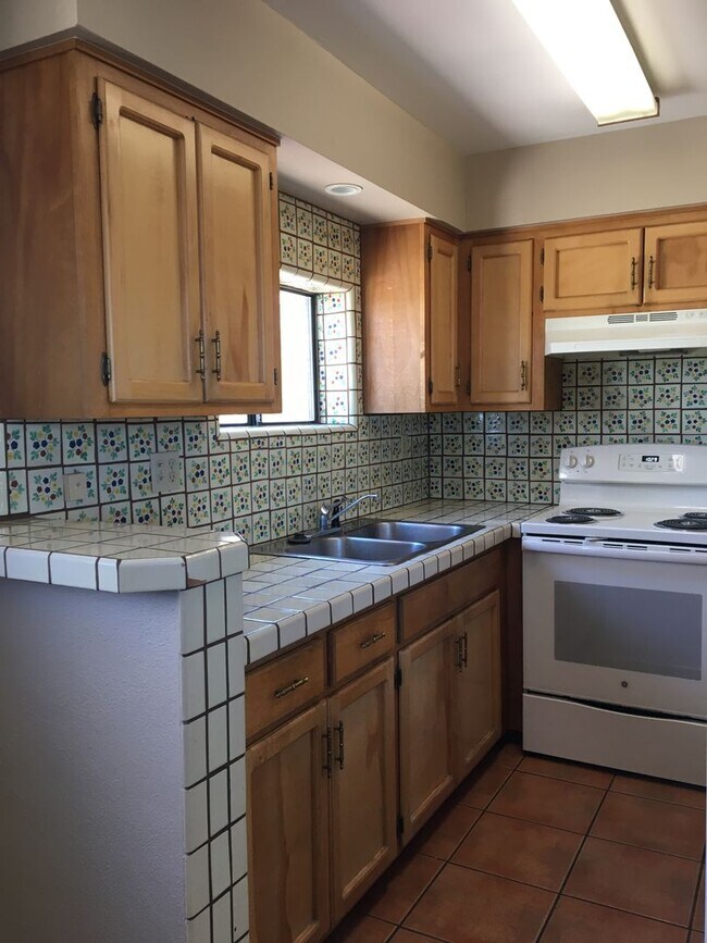 Building Photo - 2383 CAMINO CAPITAN