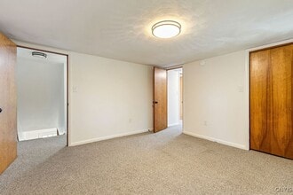 Building Photo - 3183 Mohawk St