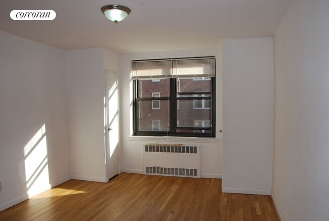 Foto del edificio - 109-23 71st Rd