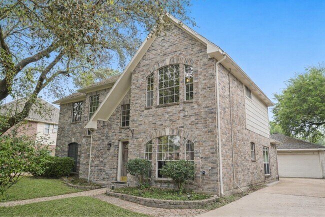 Foto del edificio - 16322 Battlecreek Dr