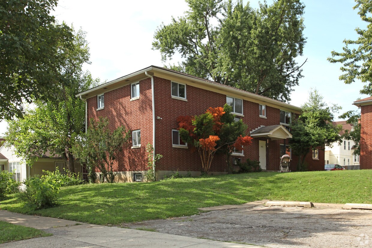 Building Photo - 827-829 Catherine Pl