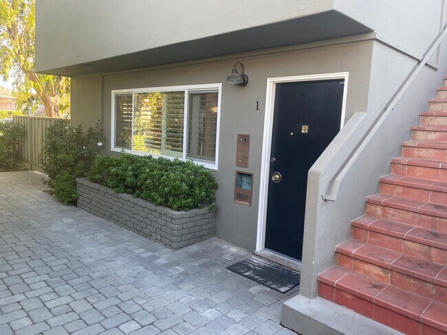 Foto del edificio - 40 Hobart Ave
