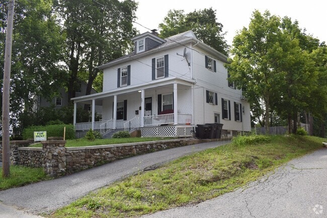Building Photo - 57 Lynde St