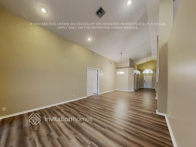 Foto del edificio - 7638 Brunson Cir