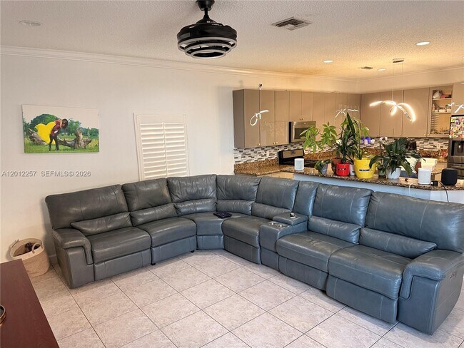 Building Photo - 10434 White Pinto Ct