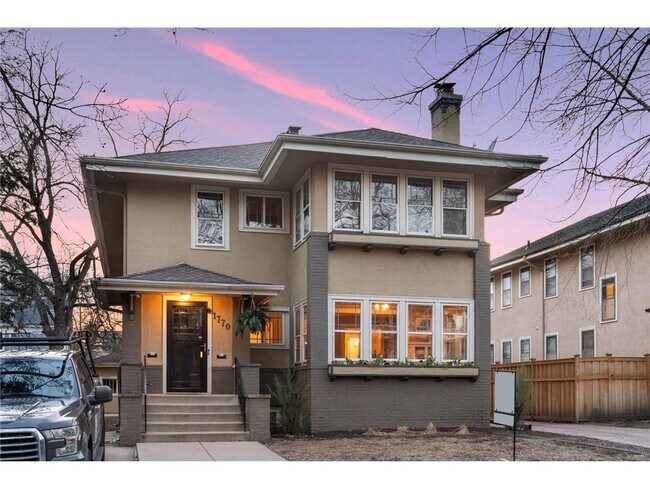 Foto del edificio - 1770 Humboldt Ave S