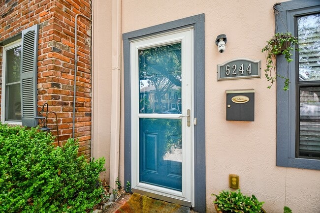 Building Photo - 5244 Arboles Dr