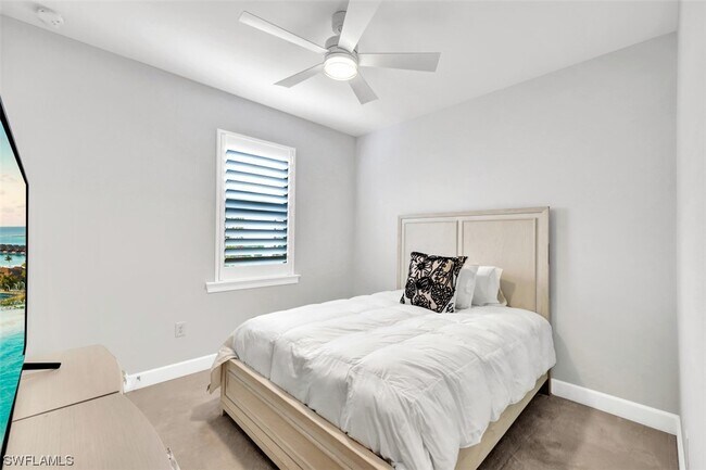 Building Photo - 9238 Plover Dr