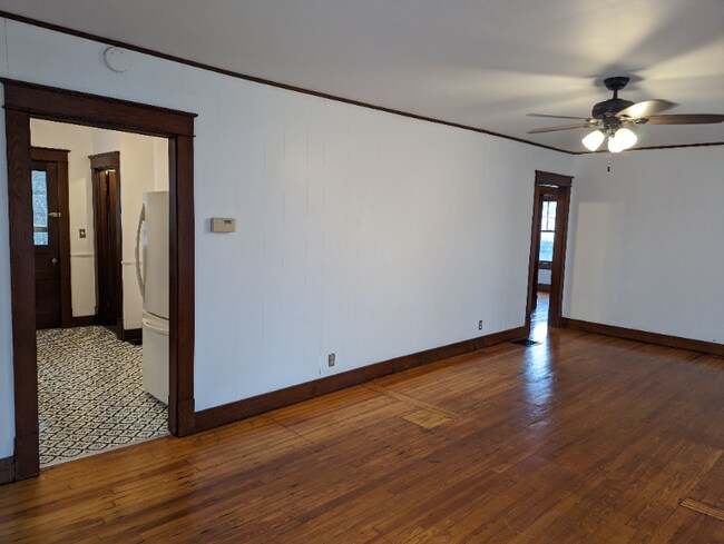 Building Photo - 206 22nd St