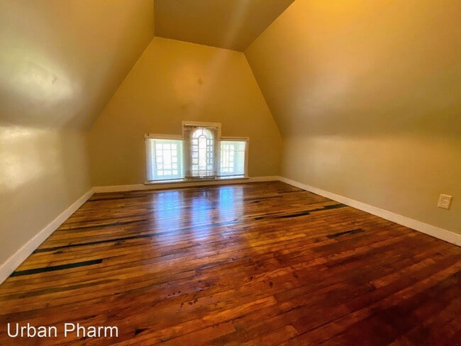 Foto del edificio - 314 Cherry St SE