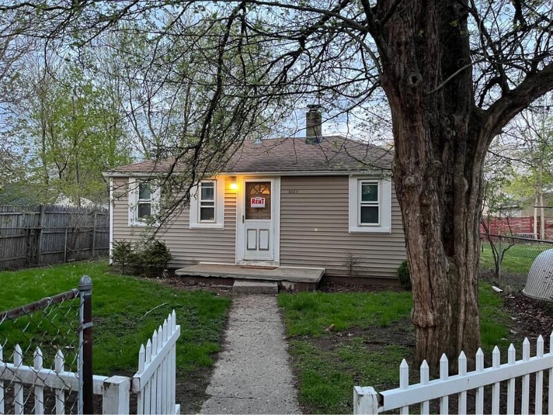 Foto principal - 6123 Glenis St