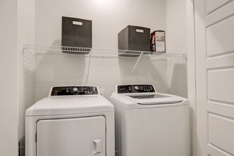 Building Photo - Wesmont