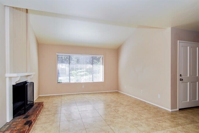 Building Photo - 30240 Santa Cecilia Dr