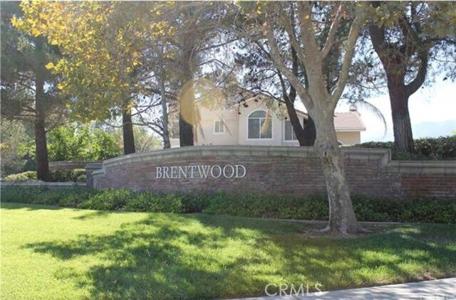 Foto del edificio - 14112 Los Robles Ct