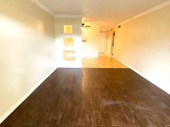 Foto del edificio - 1954 Conway Rd