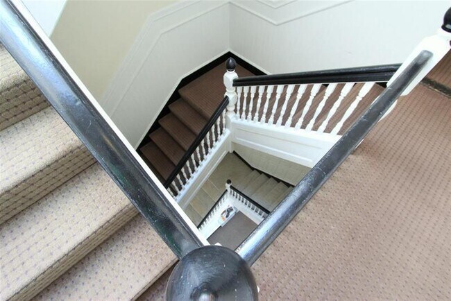 Foto del edificio - 881 Massachusetts Ave