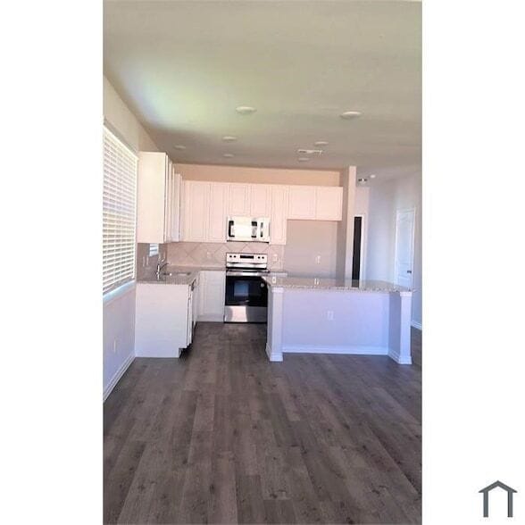 Building Photo - 8312 White Pine Dr