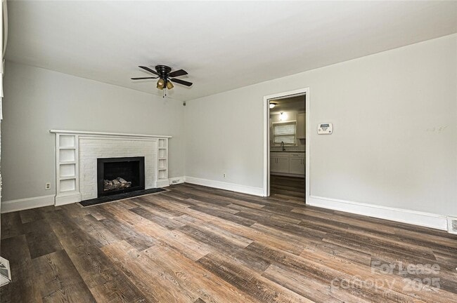 Building Photo - 2256 Kilborne Dr