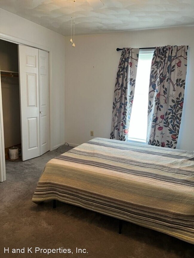 Building Photo - 3 br, 1 bath House - 312 Peyton Street