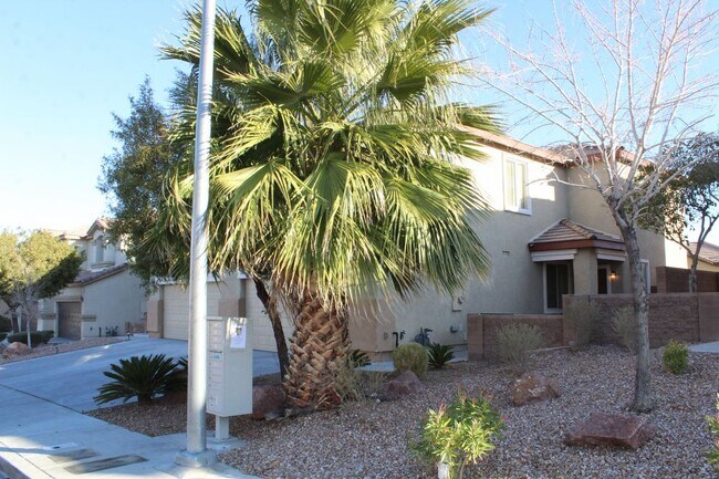 Building Photo - 705 W Colton Ave