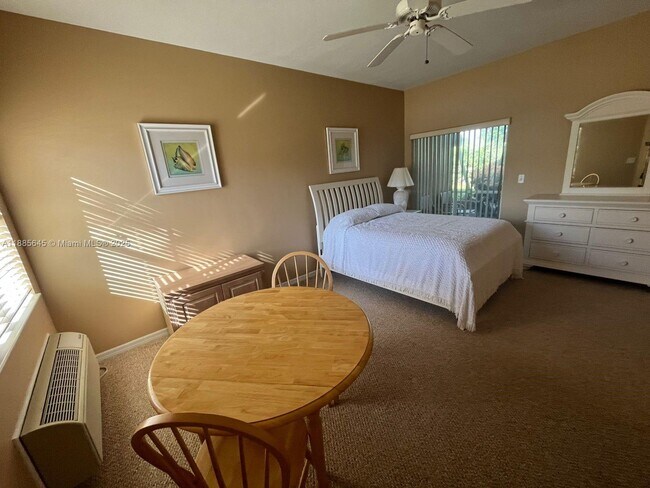 Building Photo - 9894 Perfect Dr