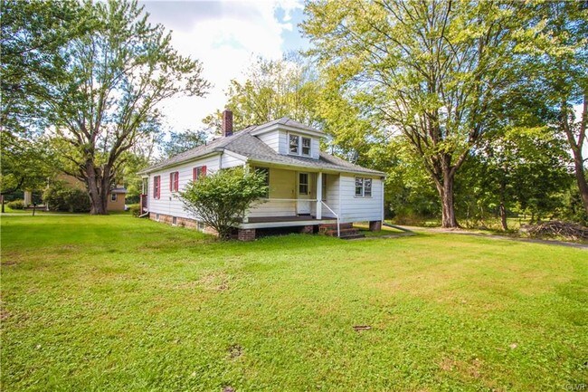 Foto del edificio - 1679 Chestnut Ridge Rd