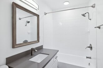 Interior Photo - 1253 Havenhurst Drive