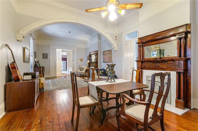 Foto del edificio - 3621 Burgundy St