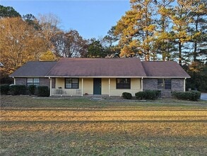 Building Photo - 2835 Springdale Rd