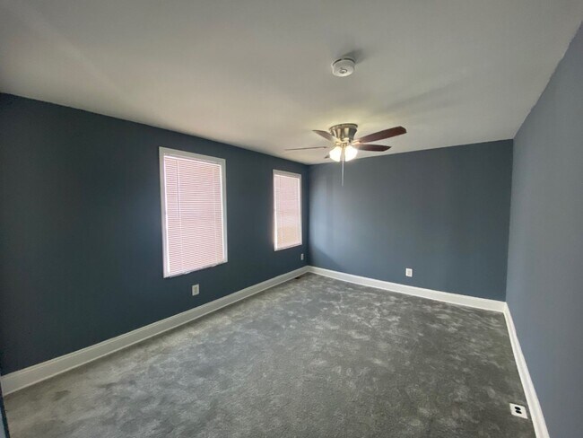 Foto del edificio - 1619 Rutland Ave