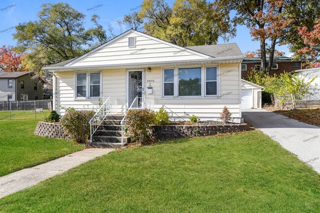 Foto del edificio - 1905 Mitchell Terrace
