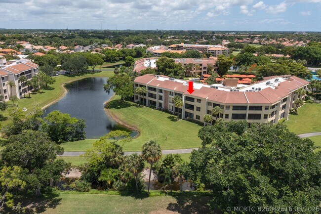 Building Photo - 7520 La Paz Blvd
