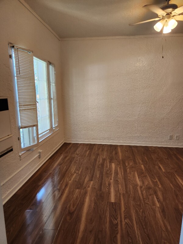 Building Photo - 1845 N Gramercy Pl