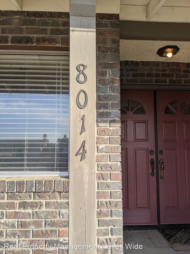 Foto del edificio - 3 br, 2 bath House - 8014 Winfield Drive,