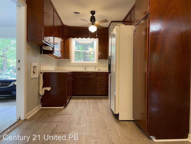 Building Photo - 3 br, 1 bath House - 2703 W. 26th Ave