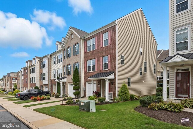 Foto del edificio - 4814 Forest Pines Dr