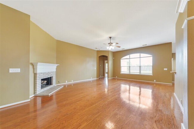 Foto del edificio - 9004 Sun Glen Ct
