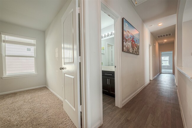 Building Photo - 17259 Quiet Song Ct