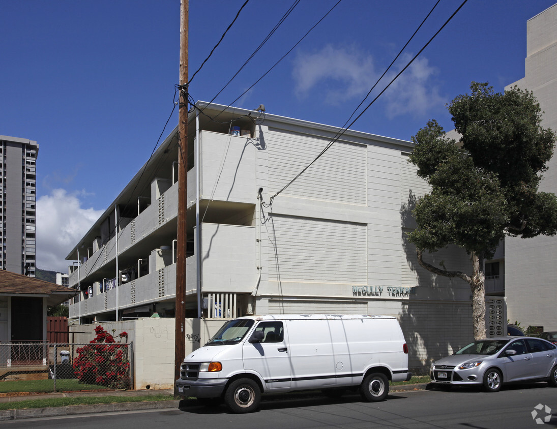 Foto del edificio - McCully Terrace