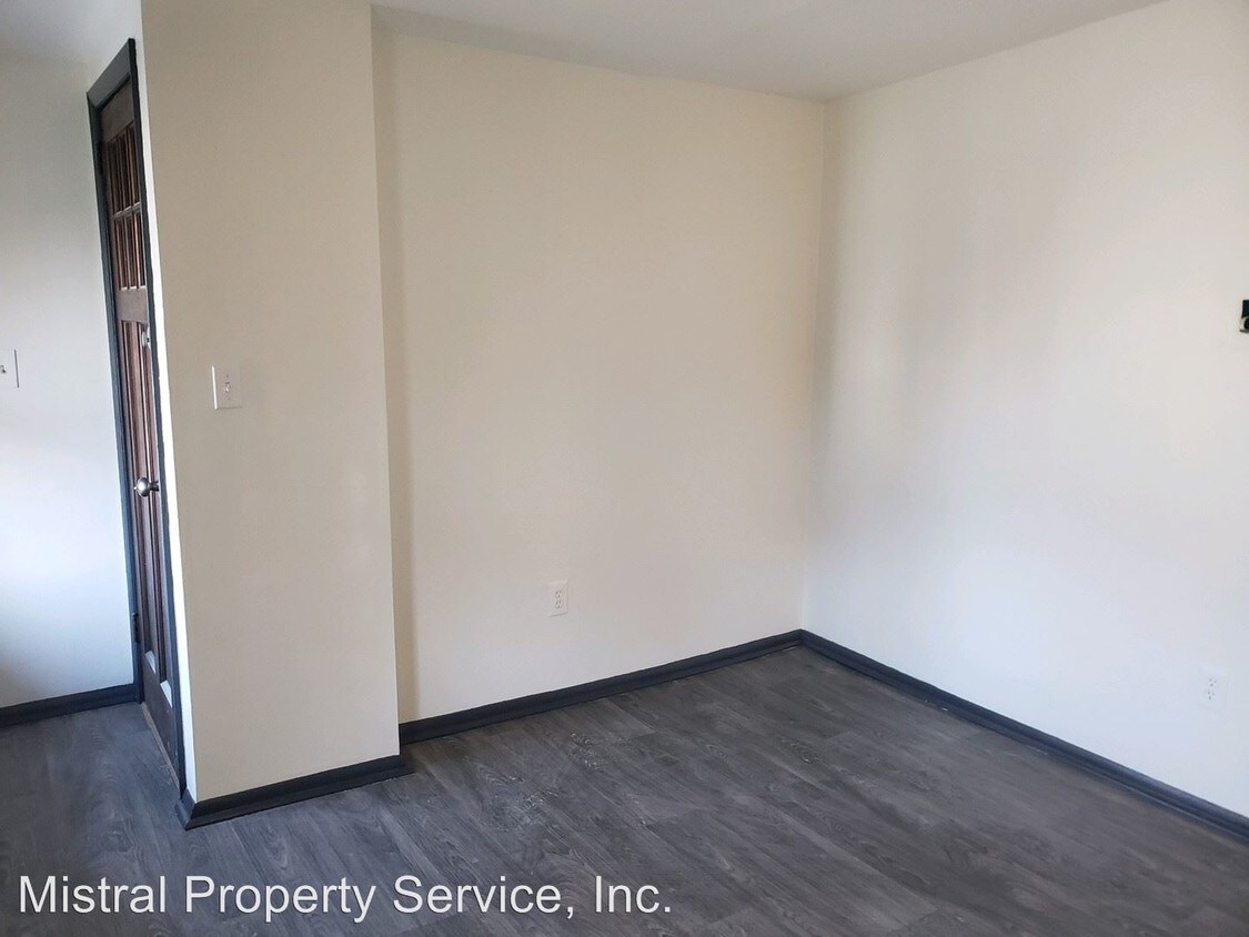 Foto principal - 198 Hooker Ave