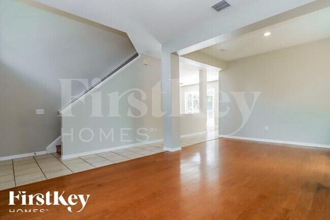 Building Photo - 1818 Arturus Ln