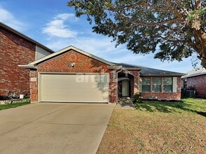 Building Photo - 3917 Cane River Rd