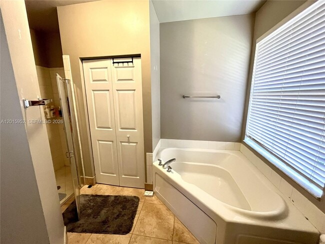 Foto del edificio - 2450 S Coral Trace Cir